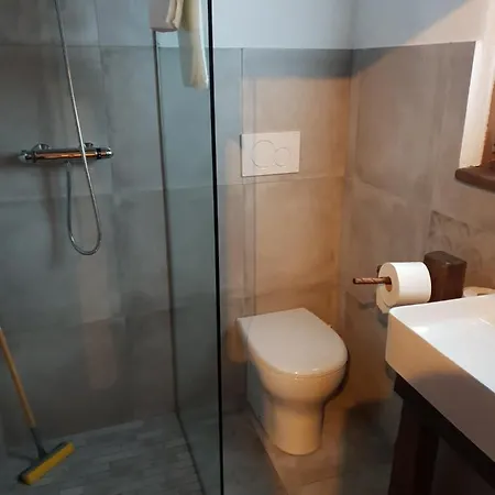 Villaggio Borgo Maira Bed & Breakfast