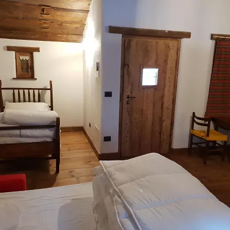 Bed & Breakfast Villaggio Borgo Maira